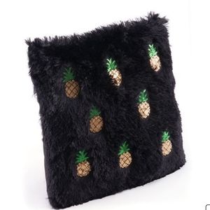 Zuo Modern
Pineapple Pillow Black & Gold
